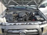 ✅ 2008 Toyota Tacoma • VIN: 5TEPX42N98Z557799 • Lot: 70008295. Wystawiony na Copart z przebiegiem 164 713 mil. Bezpłatny archiwum sprzedaży aukcyjnych z USA i szczegółowy raport historii pojazdu na DreamBid. Zdjęcie 11.