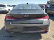 ✅ 2023 Hyundai Elantra SEL • VIN: 5NPLM4AG8PH093139 • Лот: 86434255. Размещён на Copart с пробегом 77 590 миль миль. Получите бесплатный доступ к архиву аукционных продаж из США и посмотрите подробный отчёт об истории автомобиля на DreamBid. Изображение 6.