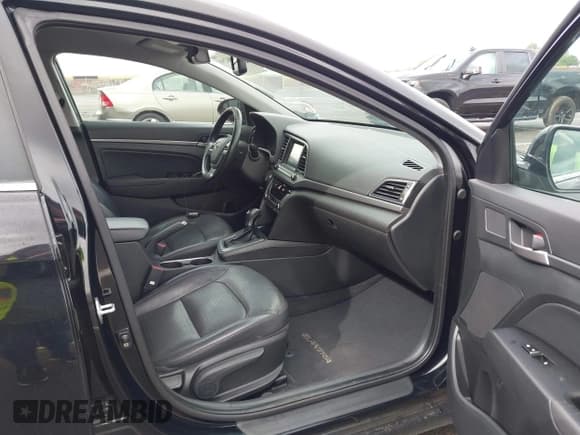 ✅ 2017 Hyundai Elantra SE • VIN: KMHD84LF2HU074344 • Lot: 43466259. Wystawiony na IAAI z przebiegiem 191 346 mil. Bezpłatny archiwum sprzedaży aukcyjnych z USA i szczegółowy raport historii pojazdu na DreamBid. Zdjęcie 5.