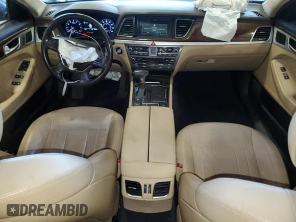 ✅ 2018 Genesis G80 3.8L • VIN: KMHGN4JE5JU240958 • Лот: 84569395. Опубликован ранее на Copart с пробегом 41 960 миль. Бесплатный доступ к архиву аукционных продаж из США и подробный отчёт об истории автомобиля на DreamBid. Изображение 8.