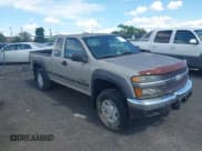 ✅ 2004 Chevrolet Colorado LS Z71 • VIN: 1GCDT196648111231 • Lot: 42176134. Wystawiony na IAAI z przebiegiem 165 736 mil. Bezpłatny archiwum sprzedaży aukcyjnych z USA i szczegółowy raport historii pojazdu na DreamBid. Zdjęcie 1.