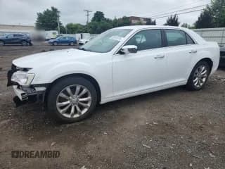 ✅ 2016 Chrysler 300 C • VIN: 2C3CCAKG9GH111497 • Лот: 63615315. Опубликован ранее на Copart с пробегом 44 174 миль. Бесплатный доступ к архиву аукционных продаж из США и подробный отчёт об истории автомобиля на DreamBid. Изображение 1.