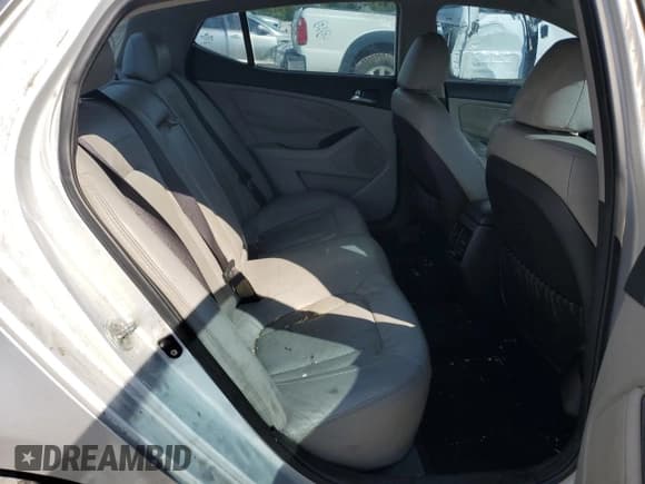 ✅ 2011 Kia Optima EX • VIN: KNAGN4A67B5094276 • Lot: 70588765. Wystawiony na Copart z przebiegiem Nie podano. Bezpłatny archiwum sprzedaży aukcyjnych z USA i szczegółowy raport historii pojazdu na DreamBid. Zdjęcie 10.