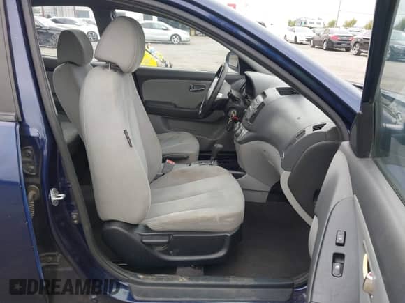 2010 Hyundai Elantra GLS z VIN KMHDU4AD4AU118945, wystawiony jako IAAI lot #43333009 z przebiegiem 185 141 mil mil oraz . Historia ofert i sprzedaży dostępna na DreamBid. Obrazek 5.