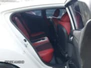 ✅ 2016 Hyundai Veloster Turbo • VIN: KMHTC6AE6GU275727 • Lot: 41743920. Wystawiony na IAAI z przebiegiem 94 893 mil. Bezpłatny archiwum sprzedaży aukcyjnych z USA i szczegółowy raport historii pojazdu na DreamBid. Zdjęcie 8.