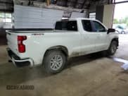 ✅ 2019 Chevrolet Silverado 1500 • VIN: 1GCVYEED8KZ378122 • Лот: 74967954. Опубликован ранее на Copart с пробегом 109 241 миль. Бесплатный доступ к архиву аукционных продаж из США и подробный отчёт об истории автомобиля на DreamBid. Изображение 3.