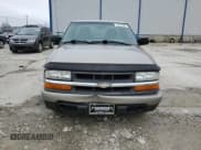 ✅ 2002 Chevrolet S-10 LS • VIN: 1GCCS19W928217667 • Лот: 43913925. Опубликован ранее на Copart с пробегом 144 384 миль. Бесплатный доступ к архиву аукционных продаж из США и подробный отчёт об истории автомобиля на DreamBid. Изображение 5.