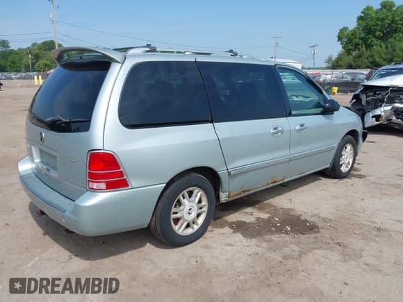 ✅ 2005 Mercury Monterey Premier • VIN: 2MRDA23255BJ05076 • Lot: 42506618. Wystawiony na IAAI z przebiegiem 149 000 mil. Bezpłatny archiwum sprzedaży aukcyjnych z USA i szczegółowy raport historii pojazdu na DreamBid. Zdjęcie 4.