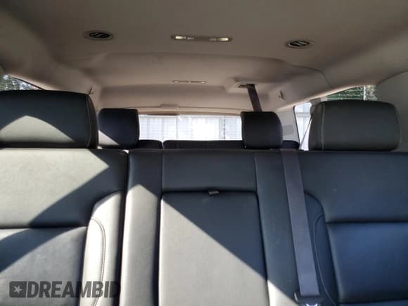 ✅ 2017 Chevrolet Suburban LT • VIN: 1GNSCHKC0HR158097 • Lot: 84901945. Listed on Copart with 123,331 mi. Free auction sales archive from the USA and detailed vehicle history report at DreamBid. Image 10.