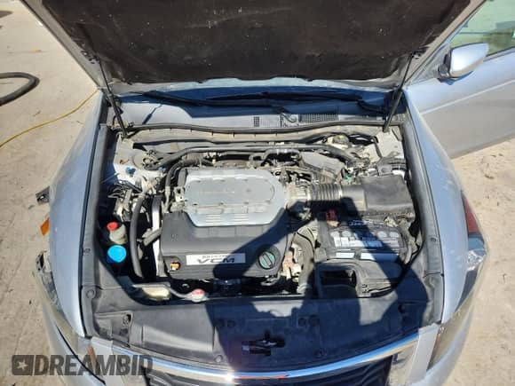 2009 Honda Accord EX-L с VIN 1HGCP36839A045837, выставлен на аукционе Copart как лот 85682535 с пробегом 170 360 миль миль и На запчасти • Non repairable. История ставок и продаж доступна на DreamBid. Изображение 11.