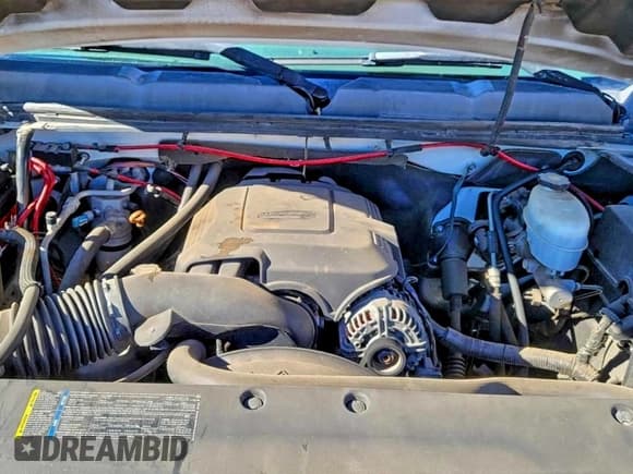 ✅ 2008 Chevrolet Silverado 2500HD Work Truck • VIN: 1GCHC24K38E164794 • Лот: 96022725. Опубликован ранее на Copart с пробегом 170 832 миль. Бесплатный доступ к архиву аукционных продаж из США и подробный отчёт об истории автомобиля на DreamBid. Изображение 7.