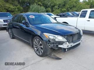 ✅ 2013 Hyundai Genesis R-Spec • VIN: KMHGC4DH5DU246095 • Lot: 43527608. Wystawiony na IAAI z przebiegiem 135 657 mil. Bezpłatny archiwum sprzedaży aukcyjnych z USA i szczegółowy raport historii pojazdu na DreamBid. Zdjęcie 1.