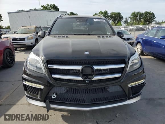 ✅ 2014 Mercedes-Benz GL 63 AMG • VIN: 4JGDF7EE7EA401362 • Lot: 53396035. Wystawiony na Copart z przebiegiem 88 752 mil. Bezpłatny archiwum sprzedaży aukcyjnych z USA i szczegółowy raport historii pojazdu na DreamBid. Zdjęcie 5.