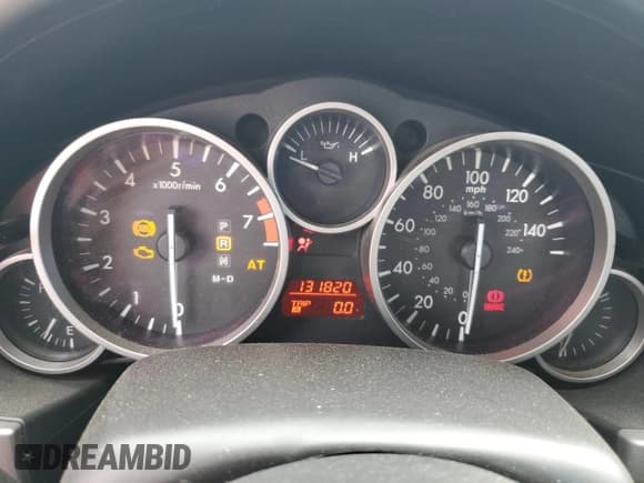 ✅ 2010 Mazda MX-5 Miata Sport • VIN: JM1NC2EF2A0208985 • Lot: 85486795. Listed on Copart with 131,820 mi. Free auction sales archive from the USA and detailed vehicle history report at DreamBid. Image 9.