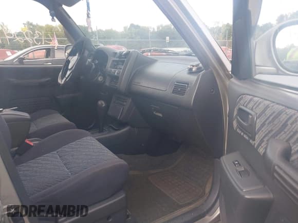 ✅ 1999 Toyota RAV4 • VIN: JT3HP10V7X7112770 • Lot: 43224169. Wystawiony na IAAI z przebiegiem 210 899 mil. Bezpłatny archiwum sprzedaży aukcyjnych z USA i szczegółowy raport historii pojazdu na DreamBid. Zdjęcie 5.