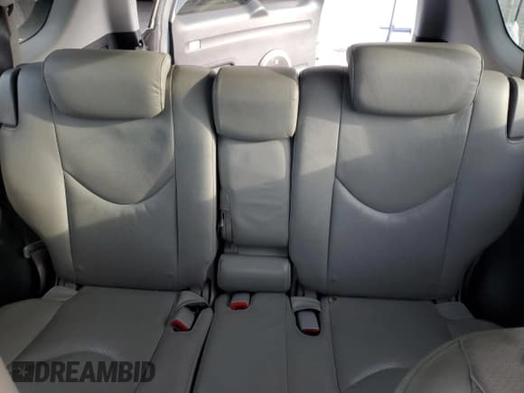 ✅ 2010 Toyota RAV4 Limited • VIN: 2T3DF4DV9AW029765 • Лот: 91309625. Опубликован ранее на Copart с пробегом 157 943 миль. Бесплатный доступ к архиву аукционных продаж из США и подробный отчёт об истории автомобиля на DreamBid. Изображение 10.