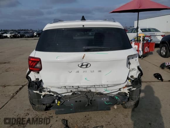 ✅ 2021 Hyundai Venue SEL • VIN: KMHRC8A35MU077222 • Lot: 85539104. Listed on Copart with 45,128 mi. Free auction sales archive from the USA and detailed vehicle history report at DreamBid. Image 6.