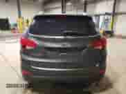 2015 Hyundai Tucson SE z VIN KM8JU3AG1FU973407, wystawiony jako Copart lot #59017604 z przebiegiem Nie podano mil oraz Szkoda całkowita • Salvage title. Historia ofert i sprzedaży dostępna na DreamBid. Obrazek 6.