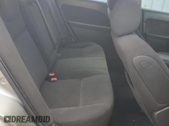 ✅ 2008 Mercury Milan • VIN: 3MEHM07178R641565 • Lot: 80630575. Wystawiony na Copart z przebiegiem 116 301 mil. Bezpłatny archiwum sprzedaży aukcyjnych z USA i szczegółowy raport historii pojazdu na DreamBid. Zdjęcie 10.