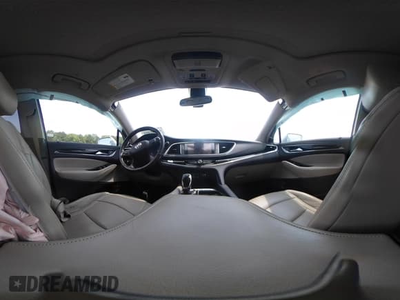 ✅ 2019 Buick Enclave Premium • VIN: 5GAERCKW5KJ134273 • Лот: 42581094. Опубликован ранее на IAAI с пробегом 56 208 миль. Бесплатный доступ к архиву аукционных продаж из США и подробный отчёт об истории автомобиля на DreamBid. Изображение 18.