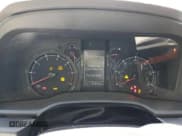 ✅ 2021 Toyota 4Runner SR5 • VIN: JTEMU5JRXM5903471 • Lot: 56871895. Wystawiony na Copart z przebiegiem 50 590 mil. Bezpłatny archiwum sprzedaży aukcyjnych z USA i szczegółowy raport historii pojazdu na DreamBid. Zdjęcie 9.