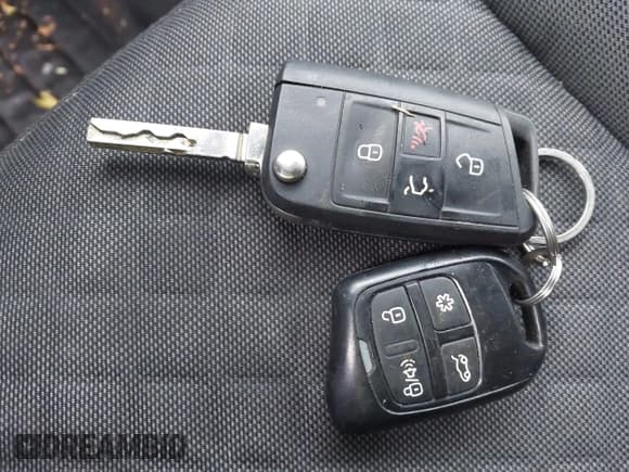 ✅ 2018 Volkswagen Tiguan S • VIN: 3VV0B7AX3JM091554 • Lot: 43847536. Wystawiony na IAAI z przebiegiem 91 603 mil. Bezpłatny archiwum sprzedaży aukcyjnych z USA i szczegółowy raport historii pojazdu na DreamBid. Zdjęcie 11.