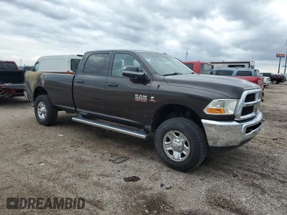 ✅ 2017 Ram 2500 Tradesman • VIN: 3C6UR5HL8HG590269 • Лот: 61224455. Опубликован ранее на Copart с пробегом 65 888 миль. Бесплатный доступ к архиву аукционных продаж из США и подробный отчёт об истории автомобиля на DreamBid. Изображение 4.
