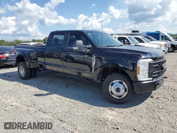 ✅ 2024 Ford F-350 XL • VIN: 1FT8W3DT9REE83821 • Лот: 69117885. Опубликован ранее на Copart с пробегом 13 311 миль. Бесплатный доступ к архиву аукционных продаж из США и подробный отчёт об истории автомобиля на DreamBid. Изображение 4.