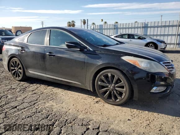 2012 Hyundai Azera z VIN KMHFH4JG3CA124778, wystawiony jako Copart lot #45534435 z przebiegiem 196 084 mil mil oraz Szkoda całkowita • Salvage title. Historia ofert i sprzedaży dostępna na DreamBid. Obrazek 4.