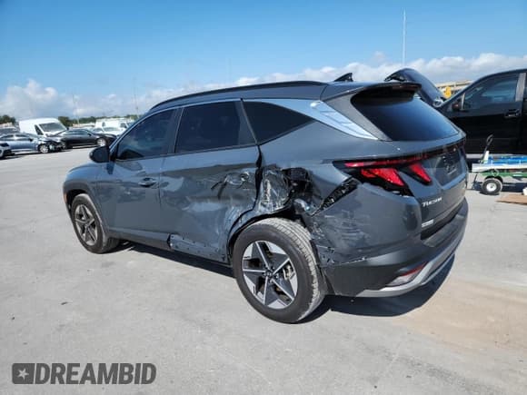 ✅ 2025 Hyundai Tucson SEL • VIN: 5NMJB3DE4SH508755 • Лот: 71928225. Опубликован ранее на Copart с пробегом 7 210 миль. Бесплатный доступ к архиву аукционных продаж из США и подробный отчёт об истории автомобиля на DreamBid. Изображение 2.