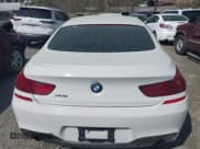 ✅ 2015 BMW 6 Series 640i xDrive • VIN: WBA6B8C59FD453073 • Lot: 41924061. Wystawiony na IAAI z przebiegiem 81 421 mil. Bezpłatny archiwum sprzedaży aukcyjnych z USA i szczegółowy raport historii pojazdu na DreamBid. Zdjęcie 16.