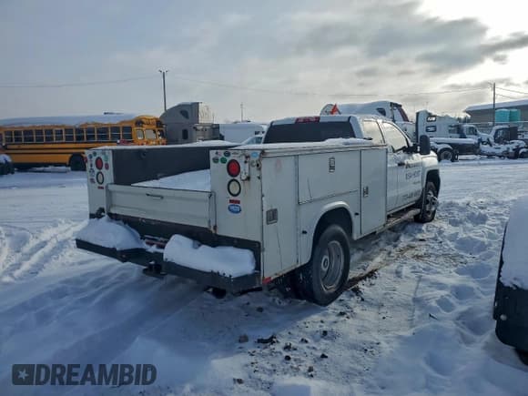 ✅ 2015 Chevrolet Silverado 1500 • VIN: 1GB5CYC83FZ122101 • Лот: 95264555. Опубликован ранее на Copart с пробегом Не указан. Бесплатный доступ к архиву аукционных продаж из США и подробный отчёт об истории автомобиля на DreamBid. Изображение 3.