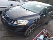 ✅ 2011 Volvo XC60 3.0T • VIN: YV4902DZ2B2209773 • Lot: 43820054. Wystawiony na IAAI z przebiegiem 177 501 mil. Bezpłatny archiwum sprzedaży aukcyjnych z USA i szczegółowy raport historii pojazdu na DreamBid. Zdjęcie 2.