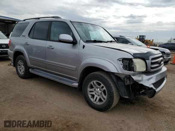 ✅ 2003 Toyota Sequoia Limited • VIN: 5TDBT48A43S196935 • Lot: 85520915. Wystawiony na Copart z przebiegiem 247 160 mil. Bezpłatny archiwum sprzedaży aukcyjnych z USA i szczegółowy raport historii pojazdu na DreamBid. Zdjęcie 4.