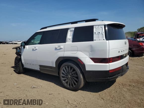 ✅ 2025 Hyundai Santa Fe Calligraphy • VIN: 5NMP5DGL9SH069490 • Lot: 81109945. Listed on Copart with 2,455 mi. Free auction sales archive from the USA and detailed vehicle history report at DreamBid. Image 2.