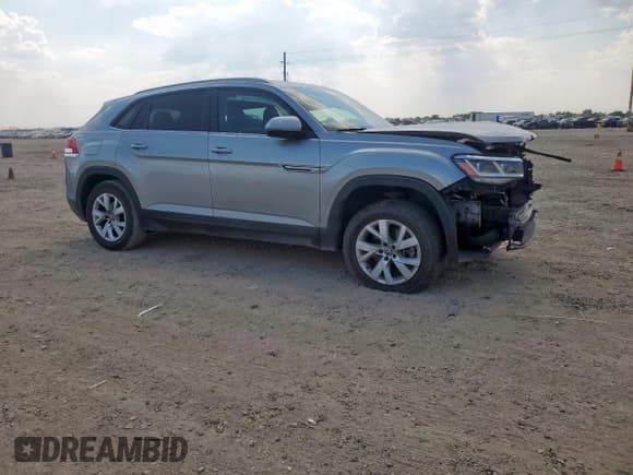 ✅ 2021 Volkswagen Atlas S • VIN: 1V2AC2CA9MC204374 • Lot: 83822435. Listed on Copart with 63,751 mi. Free auction sales archive from the USA and detailed vehicle history report at DreamBid. Image 4.