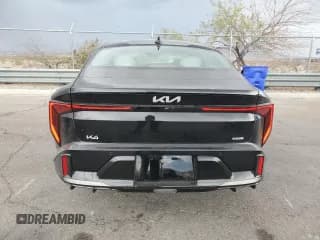 ✅ 2025 Kia K4 GT-Line Turbo • VIN: 3KPFW4DC3SE190598 • Lot: 81898035. Wystawiony na Copart z przebiegiem 2 932 mil. Bezpłatny archiwum sprzedaży aukcyjnych z USA i szczegółowy raport historii pojazdu na DreamBid. Zdjęcie 6.