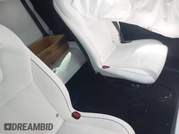 ✅ 2023 Tesla Model X Plaid • VIN: 7SAXCBE65PF418602 • Lot: 42956757. Listed on IAAI with 44,161 mi. Free auction sales archive from the USA and detailed vehicle history report at DreamBid. Image 8.