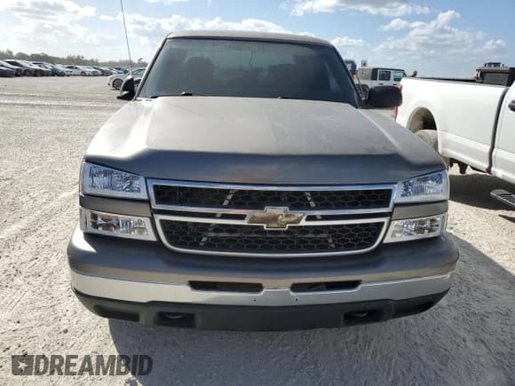 ✅ 2007 Chevrolet Silverado 1500 LS • VIN: 2GCEC13V271180834 • Lot: 77354484. Listed on Copart with Not provided. Free auction sales archive from the USA and detailed vehicle history report at DreamBid. Image 5.