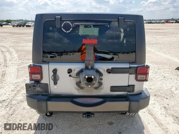 ✅ 2016 Jeep Wrangler Unlimited Freedom • VIN: 1C4BJWDG0GL171632 • Lot: 70155025. Wystawiony na Copart z przebiegiem 191 069 mil. Bezpłatny archiwum sprzedaży aukcyjnych z USA i szczegółowy raport historii pojazdu na DreamBid. Zdjęcie 6.