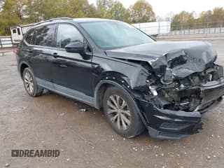 ✅ 2020 Volkswagen Tiguan S • VIN: 3VV1B7AX0LM082124 • Lot: 43534001. Listed on IAAI with 101,006 mi. Free auction sales archive from the USA and detailed vehicle history report at DreamBid. Image 1.