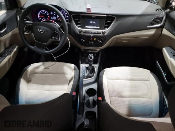 ✅ 2018 Hyundai Accent SE • VIN: 3KPC24A34JE028769 • Лот: 42357715. Опубликован ранее на Copart с пробегом 75 809 миль. Бесплатный доступ к архиву аукционных продаж из США и подробный отчёт об истории автомобиля на DreamBid. Изображение 8.