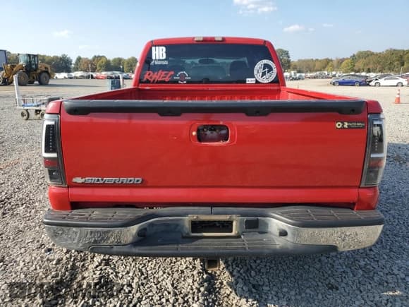✅ 2007 Chevrolet Silverado 1500 LT1 • VIN: 1GCEC19X97Z128214 • Lot: 77561404. Listed on Copart with 252,722 mi. Free auction sales archive from the USA and detailed vehicle history report at DreamBid. Image 6.