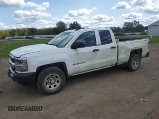 ✅ 2018 Chevrolet Silverado 1500 Work Truck • VIN: 1GCVKNEC6JZ201964 • Лот: 71513175. Опубликован ранее на Copart с пробегом 113 055 миль. Бесплатный доступ к архиву аукционных продаж из США и подробный отчёт об истории автомобиля на DreamBid. Изображение 1.