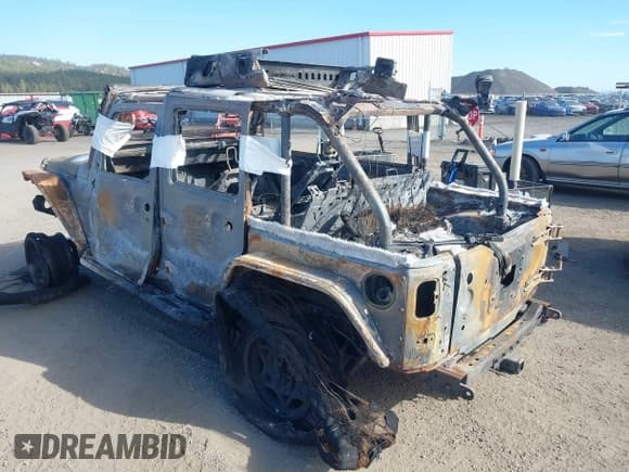 ✅ 2016 Jeep Wrangler Unlimited Rubicon • VIN: 1C4BJWFG4GL327474 • Лот: 43334609. Опубликован ранее на IAAI с пробегом Не указан. Бесплатный доступ к архиву аукционных продаж из США и подробный отчёт об истории автомобиля на DreamBid. Изображение 3.