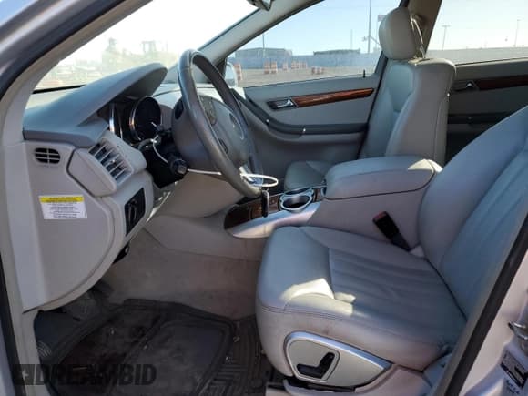 ✅ 2008 Mercedes-Benz R 3.5L • VIN: 4JGCB65E28A073693 • Лот: 76323084. Опубликован ранее на Copart с пробегом 188 277 миль. Бесплатный доступ к архиву аукционных продаж из США и подробный отчёт об истории автомобиля на DreamBid. Изображение 7.