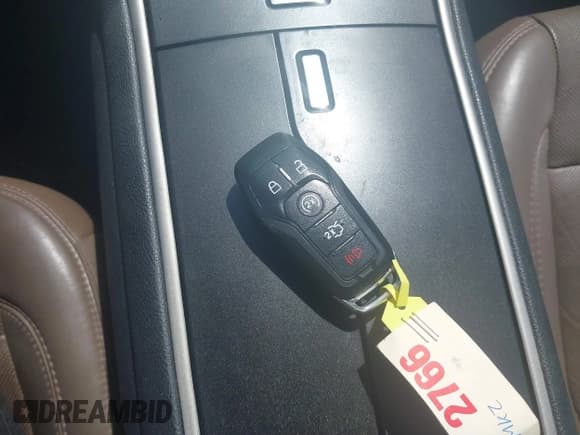 ✅ 2016 Lincoln MKZ Hybrid • VIN: 3LN6L2LU9GR608424 • Лот: 43091080. Опубликован ранее на IAAI с пробегом 170 497 миль. Бесплатный доступ к архиву аукционных продаж из США и подробный отчёт об истории автомобиля на DreamBid. Изображение 11.