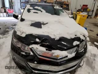 ✅ 2017 Chevrolet Volt LT • VIN: 1G1RA6S50HU215052 • Lot: 38792194. Wystawiony na Copart z przebiegiem 60 716 mil. Bezpłatny archiwum sprzedaży aukcyjnych z USA i szczegółowy raport historii pojazdu na DreamBid. Zdjęcie 5.