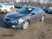 ✅ 2013 Nissan Altima SV • VIN: 1N4AL3APXDC917983 • Lot: 43881839. Listed on IAAI with 131,267 mi. Free auction sales archive from the USA and detailed vehicle history report at DreamBid. Image 2.