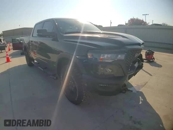 2025 Ram 1500 Rebel z VIN 1C6SRFLP0SN652317, wystawiony jako Copart lot #80951075 z przebiegiem 8 133 mil mil oraz Szkoda całkowita • Salvage title. Historia ofert i sprzedaży dostępna na DreamBid. Obrazek 13.